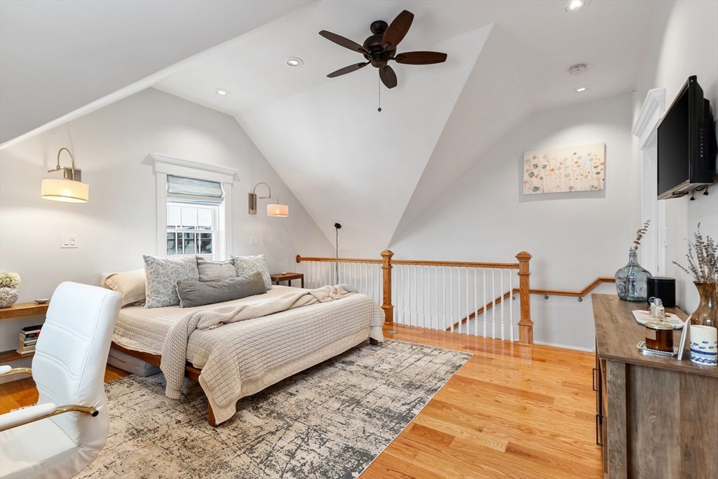 3 bed, 2 bath apartment for rent at 12 S Mason Unit 1, Salem — photo 21 of 31