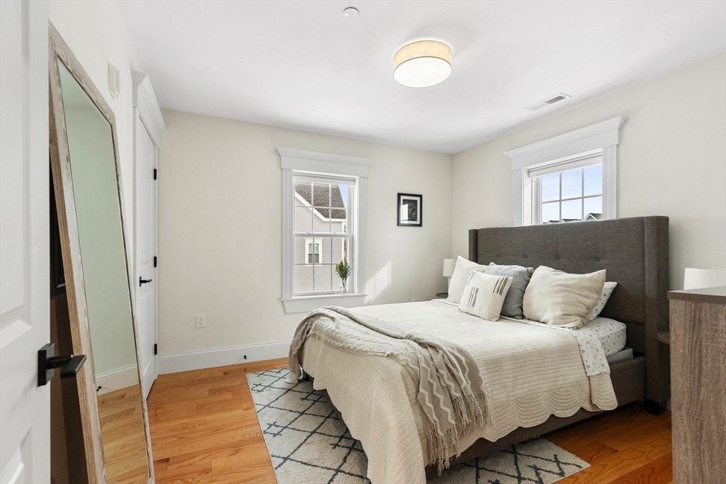 3 bed, 2 bath apartment for rent at 12 S Mason Unit 1, Salem — photo 14 of 31
