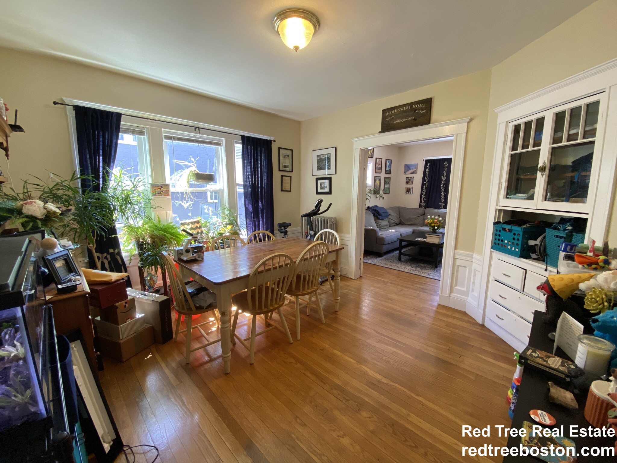 2 bed, 1 bath apartment for rent at 12 Saint Peter St Unit 2, Jamaica Plain — photo 4 of 18