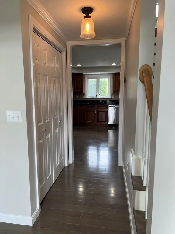 3 bed, 2 bath apartment for rent at 12 Sandpiper Dr, Shrewsbury — photo 6 of 42