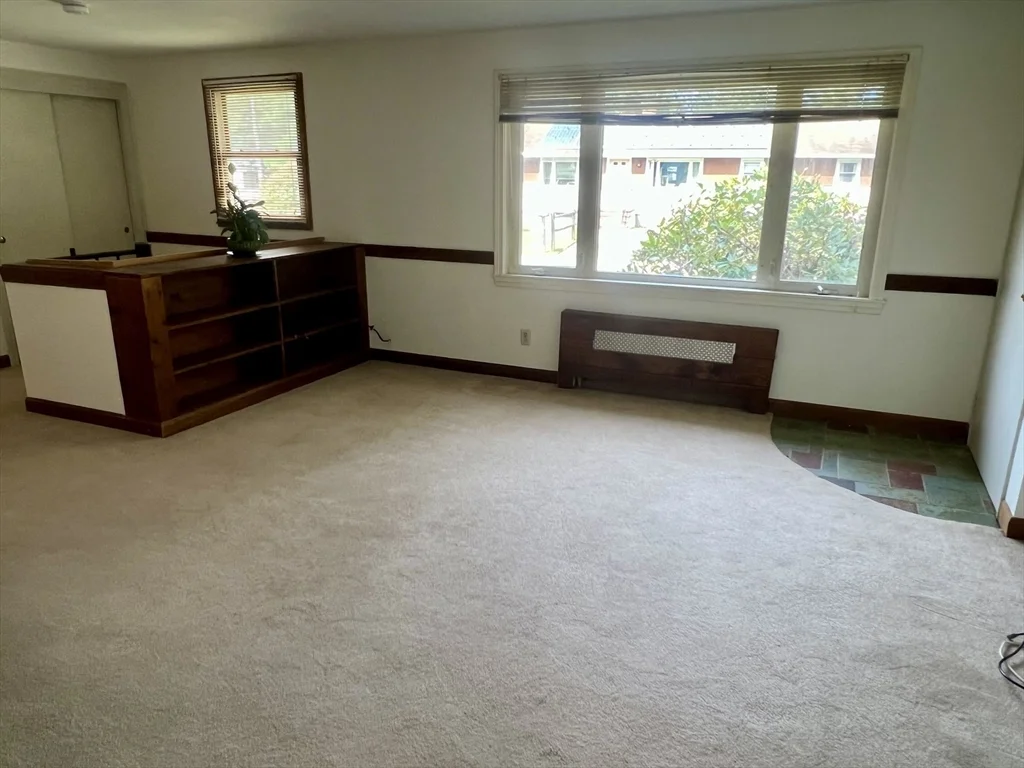 2 bed, 1 bath apartment for rent at 12 Saran Ave Unit 12, Bedford — photo 8 of 19