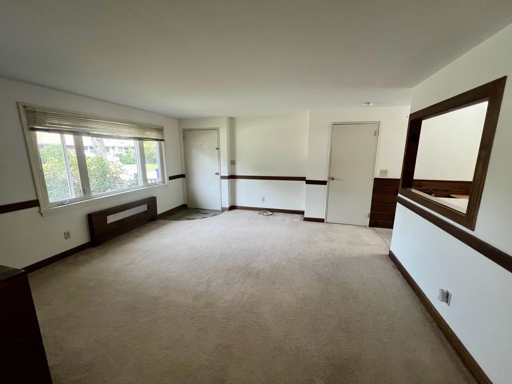 2 bed, 1 bath apartment for rent at 12 Saran Ave Unit 12, Bedford — photo 7 of 19