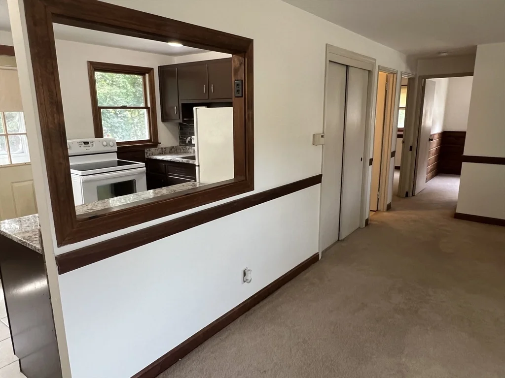 2 bed, 1 bath apartment for rent at 12 Saran Ave Unit 12, Bedford — photo 6 of 19