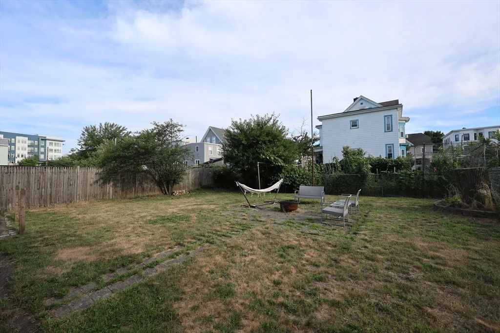 2 bed, 1 bath apartment for rent at 12 Second St Unit 2, Wellington — photo 13 of 14