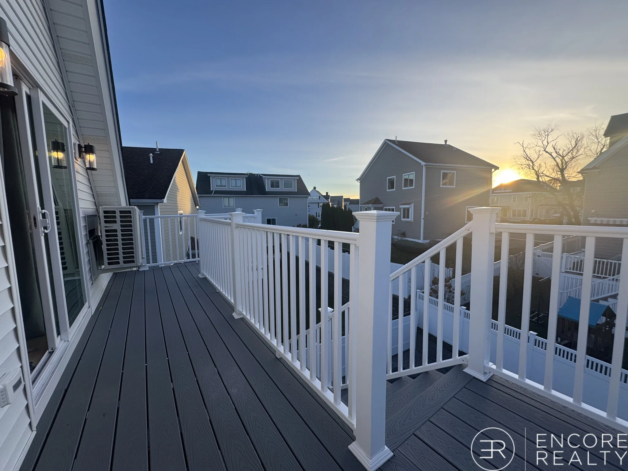 1 bed, 1 bath apartment for rent at 12 Sewall Ave Unit 3, Winthrop — photo 12 of 13