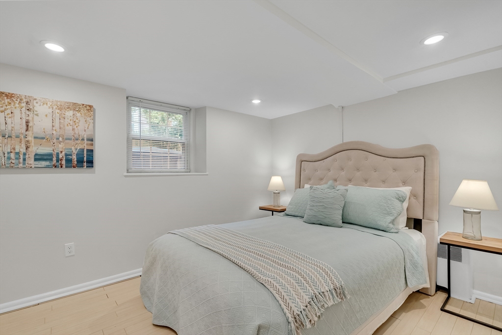 2 bed, 1 bath apartment for rent at 12 Shepard St Unit A, Harvard Square — photo 9 of 23