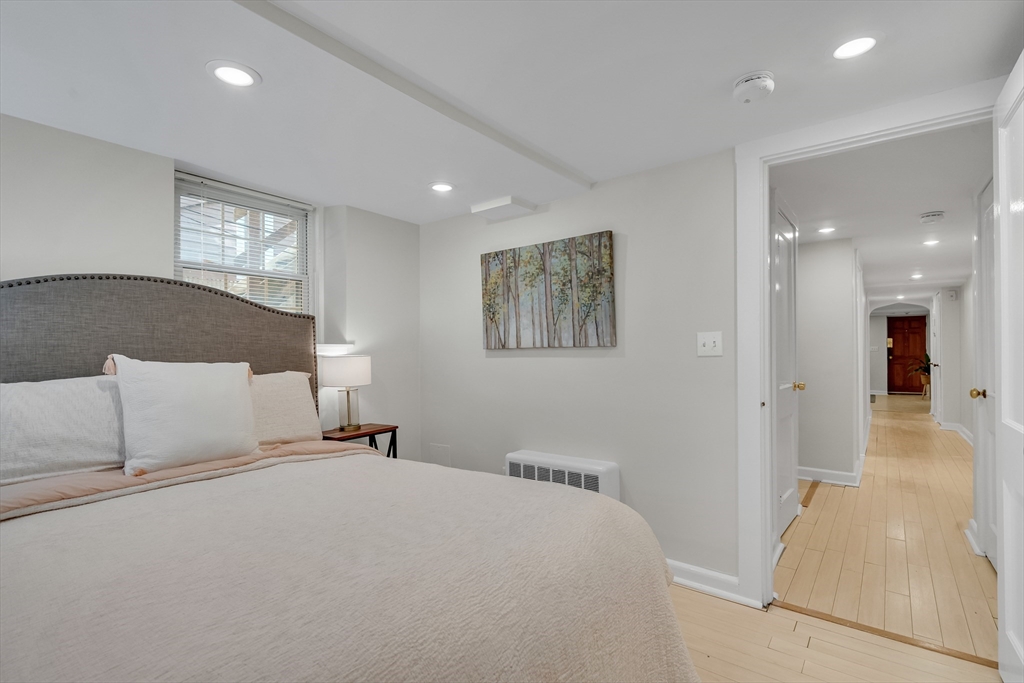 2 bed, 1 bath apartment for rent at 12 Shepard St Unit A, Harvard Square — photo 15 of 23