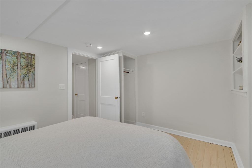 2 bed, 1 bath apartment for rent at 12 Shepard St Unit A, Harvard Square — photo 16 of 23