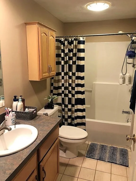 3 bed, 2 bath apartment for rent at 12 Ship Ave Unit 5, Glenwood — photo 12 of 20