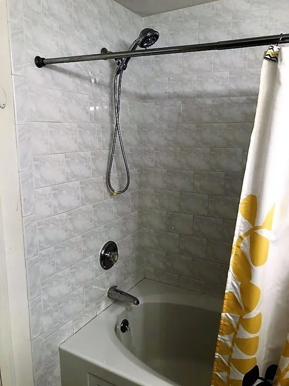 3 bed, 2 bath apartment for rent at 12 Ship Ave Unit 5, Glenwood — photo 11 of 20