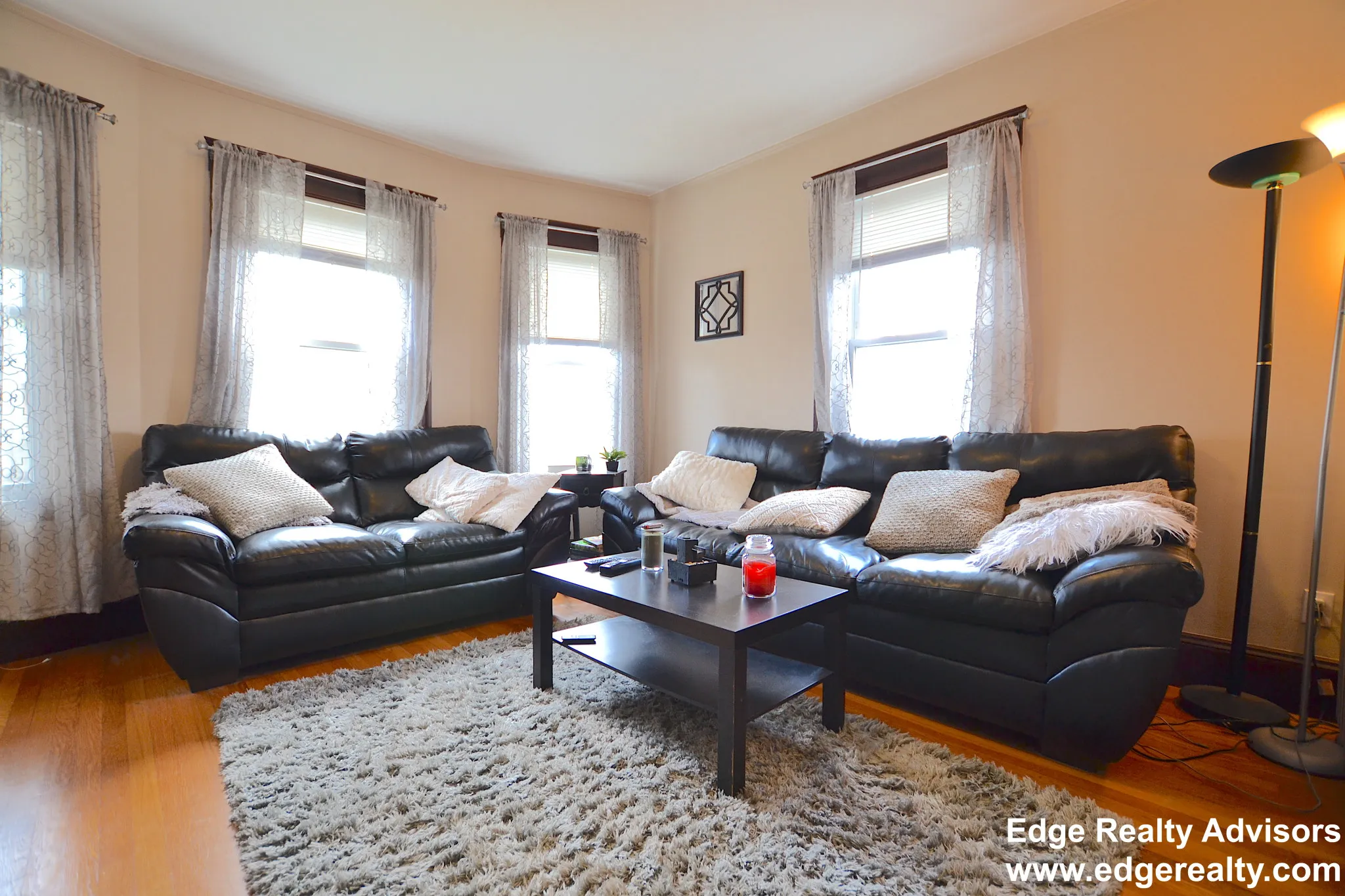 4 bed, 2 bath apartment for rent at 12 South Crescent Circuit Unit 2, Brighton — photo 5 of 15
