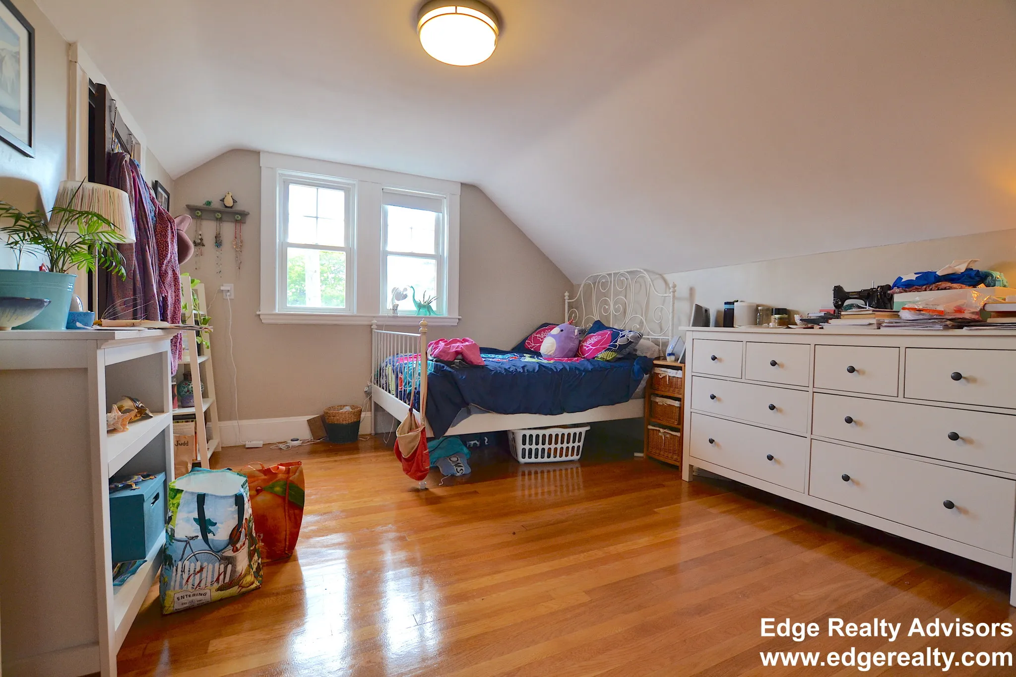 4 bed, 2 bath apartment for rent at 12 South Crescent Circuit Unit 2, Brighton — photo 13 of 15