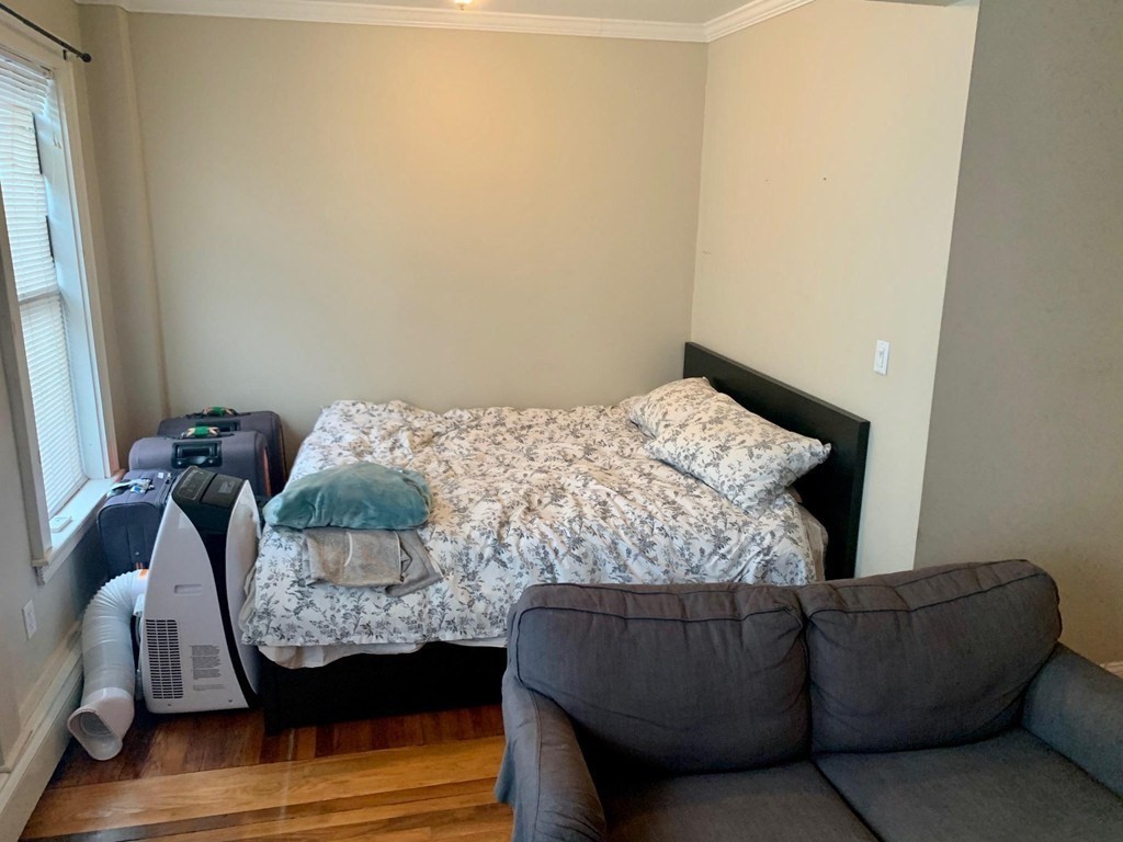 Studio bed, 1 bath apartment for rent at 12 Springer St Unit 2, South Boston — photo 4 of 6