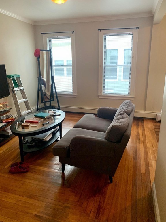 Studio bed, 1 bath apartment for rent at 12 Springer St Unit 2, South Boston — photo 5 of 6