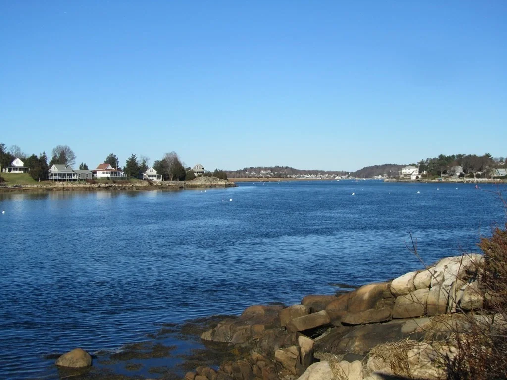 2 bed, 2 bath apartment for rent at 12 Squam Ln Unit 1, Gloucester — photo 20 of 23
