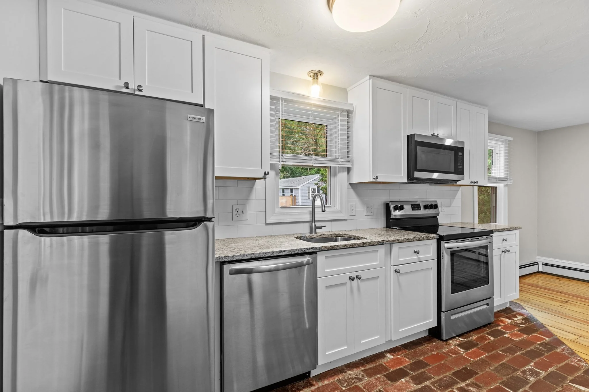 2 bed, 1 bath apartment for rent at 12 State Rd Unit 2E, Plymouth
