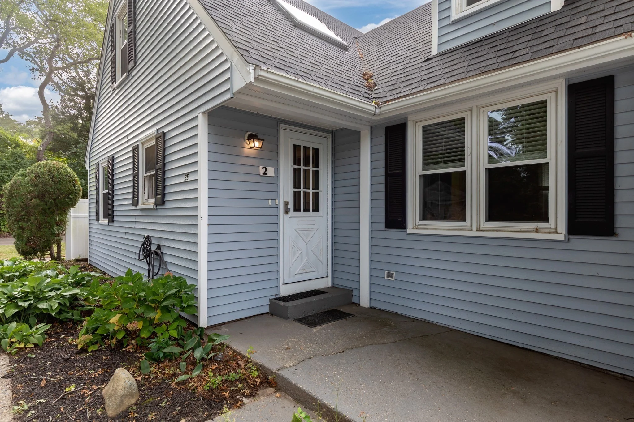2 bed, 1 bath apartment for rent at 12 State Rd Unit 2E, Plymouth — photo 4 of 31