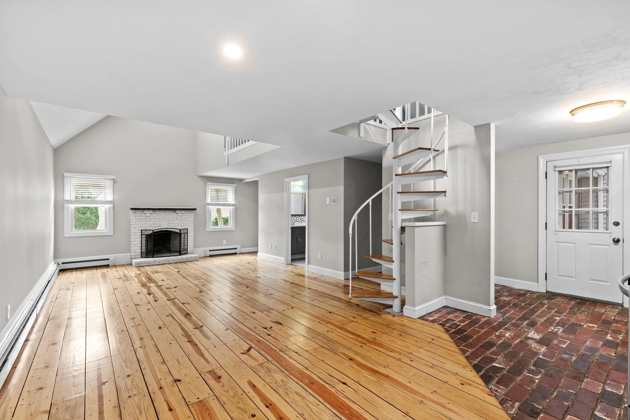 2 bed, 1 bath apartment for rent at 12 State Rd Unit 2E, Plymouth — photo 9 of 31