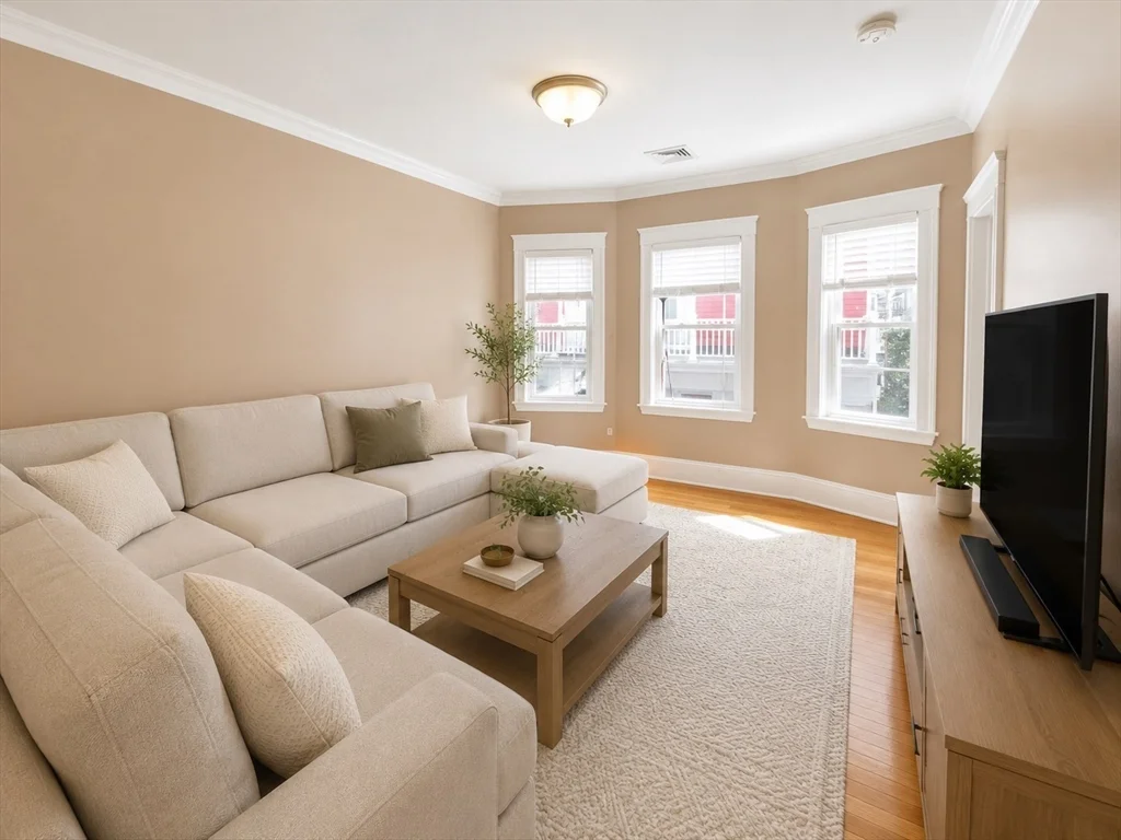 3 bed, 1 bath apartment for rent at 12 Stevens Unit 2, Medford — photo 5 of 11