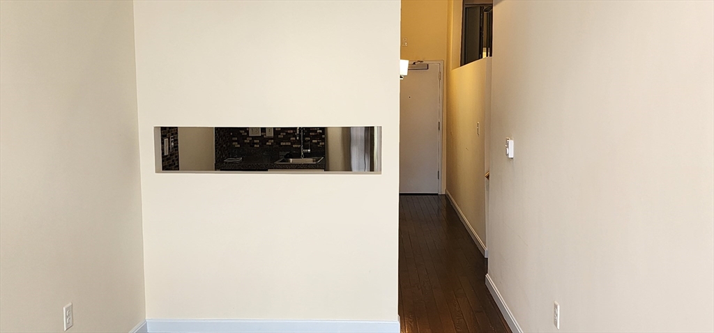 1 bed, 1 bath apartment for rent at 12 Stoneholm St Unit 302, Fenway — photo 5 of 13