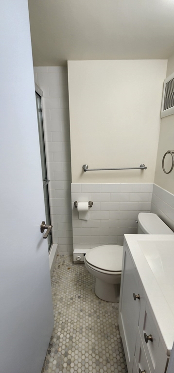 1 bed, 1 bath apartment for rent at 12 Stoneholm St Unit 302, Fenway — photo 7 of 13