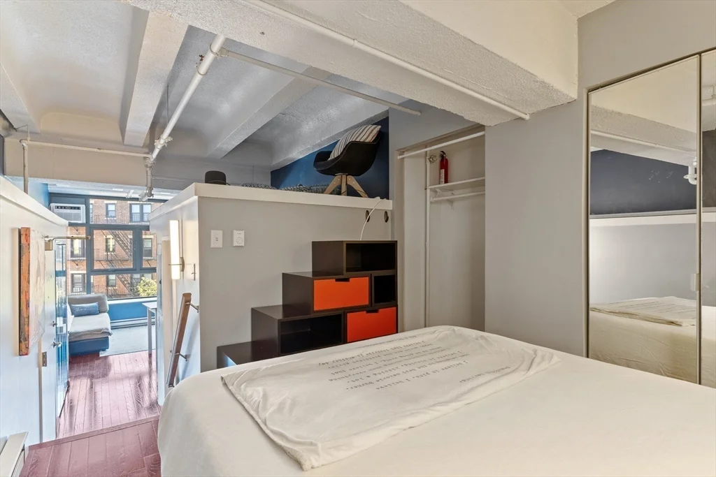 1 bed, 1 bath apartment for rent at 12 Stoneholm St Unit 318, Fenway — photo 7 of 15
