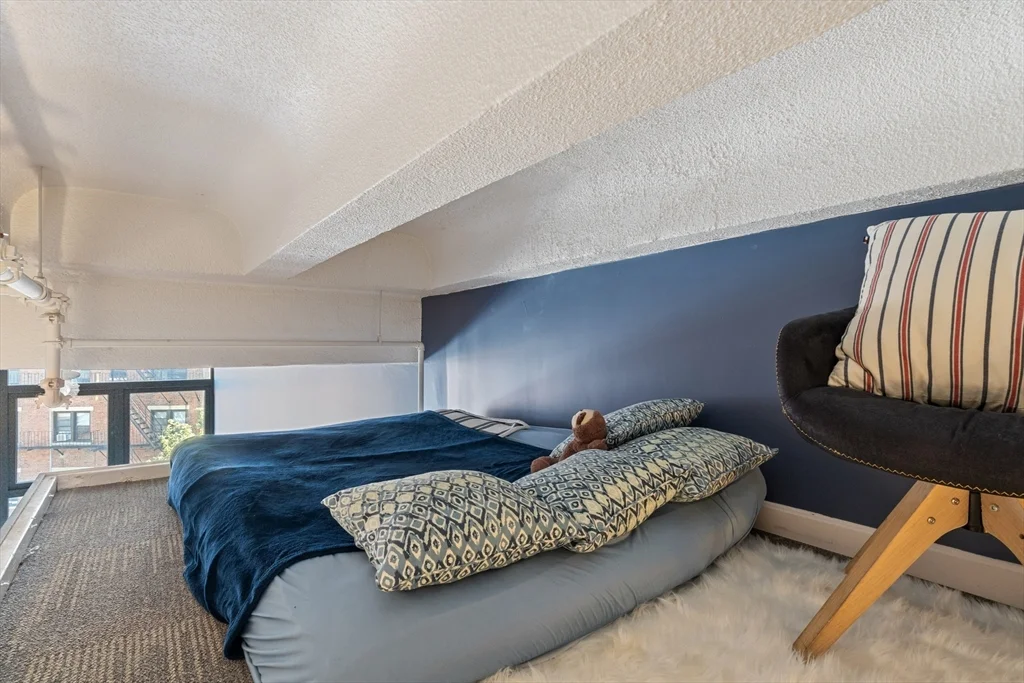 1 bed, 1 bath apartment for rent at 12 Stoneholm St Unit 318, Fenway — photo 10 of 15