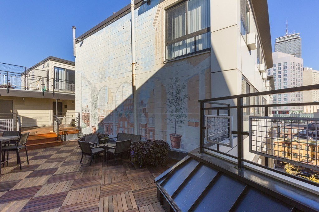 1 bed, 1 bath apartment for rent at 12 Stoneholm St Unit 402, Fenway — photo 11 of 12