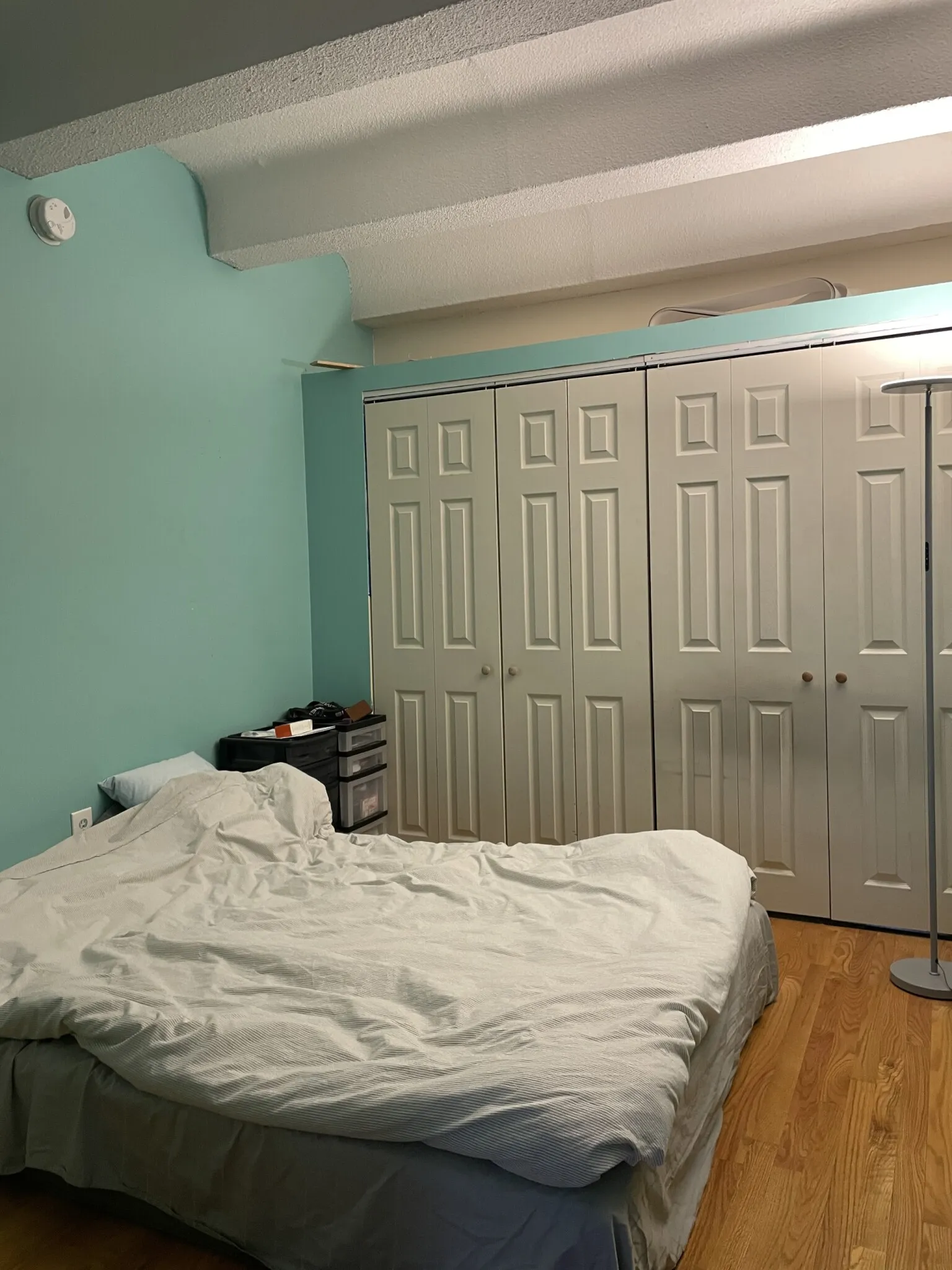 1 bed, 1 bath apartment for rent at 12 Stoneholm St Unit 409, Fenway — photo 5 of 12