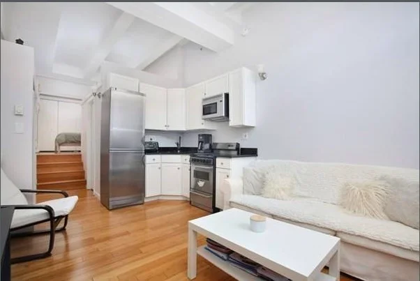 1 bed, 1 bath apartment for rent at 12 Stoneholm St Unit 415, Fenway — photo 2 of 10