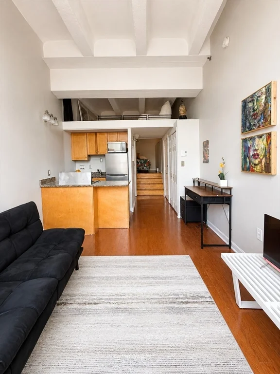 1 bed, 1 bath apartment for rent at 12 Stoneholm St Unit 418, Fenway — photo 4 of 7