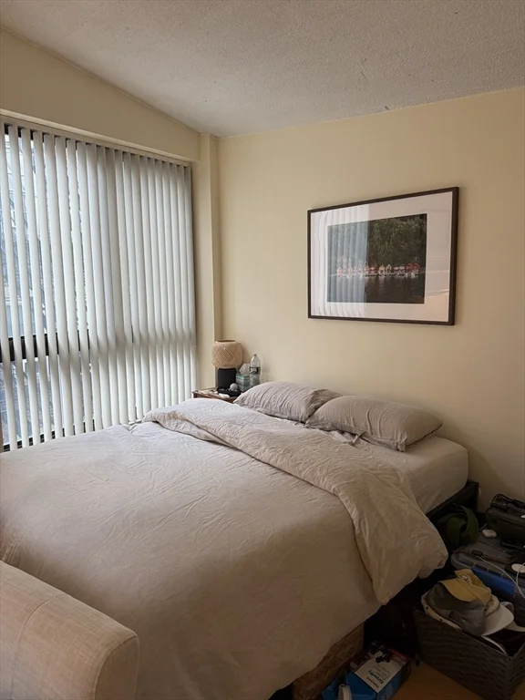 Studio bed, 1 bath apartment for rent at 12 Stoneholm St Unit 422, Fenway — photo 4 of 25