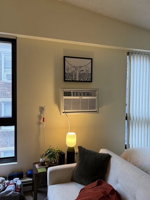 Studio bed, 1 bath apartment for rent at 12 Stoneholm St Unit 422, Fenway — photo 10 of 25