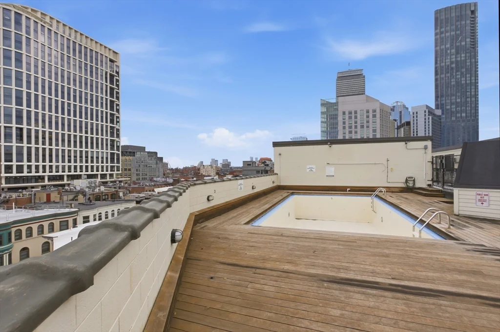 1 bed, 1 bath apartment for rent at 12 Stoneholm St Unit 425, Back Bay — photo 34 of 40