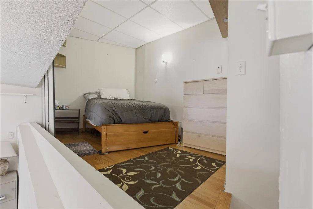 1 bed, 1 bath apartment for rent at 12 Stoneholm St Unit 425, Back Bay — photo 29 of 40