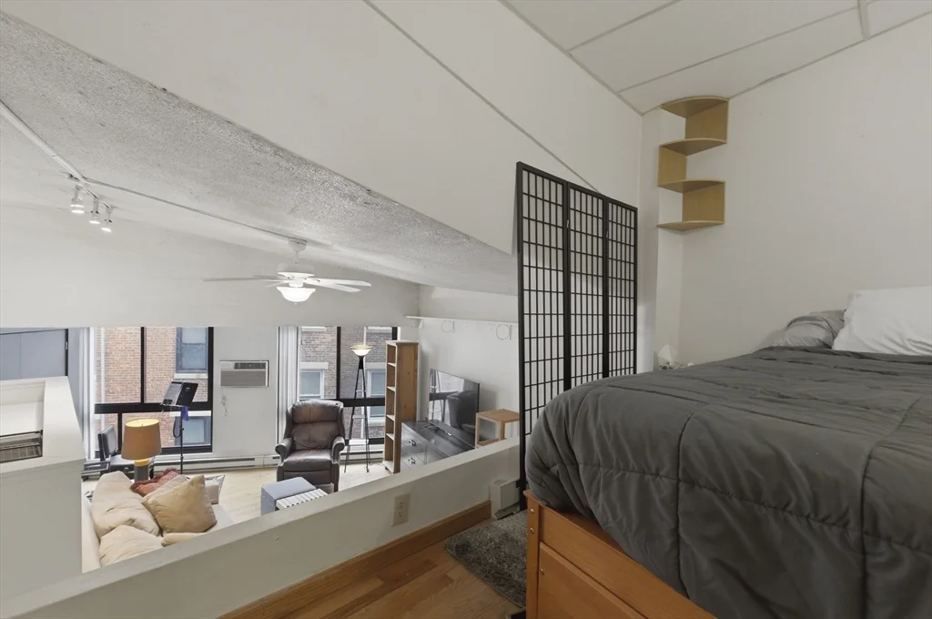 1 bed, 1 bath apartment for rent at 12 Stoneholm St Unit 425, Back Bay — photo 22 of 40