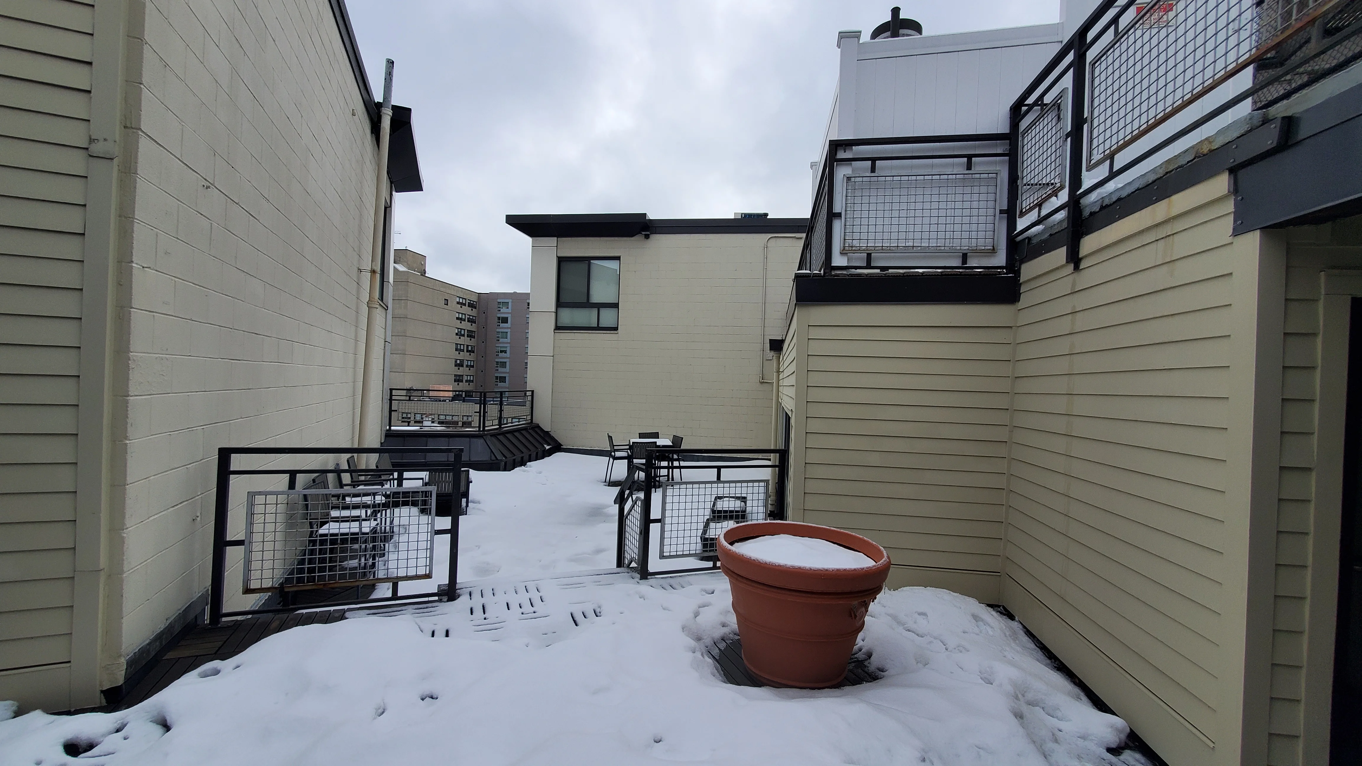 1 bed, 1 bath apartment for rent at 12 Stoneholm St Unit 510, Fenway — photo 9 of 11