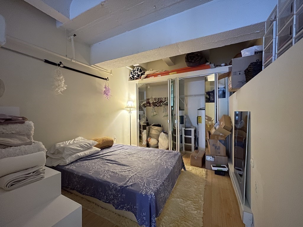 1 bed, 1 bath apartment for rent at 12 Stoneholm St Unit 517, Fenway — photo 5 of 9
