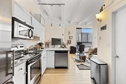 1 bed, 1 bath apartment for rent at 12 Stoneholm St Unit 524, Back Bay — photo 1 of 11