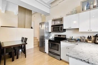 1 bed, 1 bath apartment for rent at 12 Stoneholm St Unit 524, Fenway — photo 2 of 11