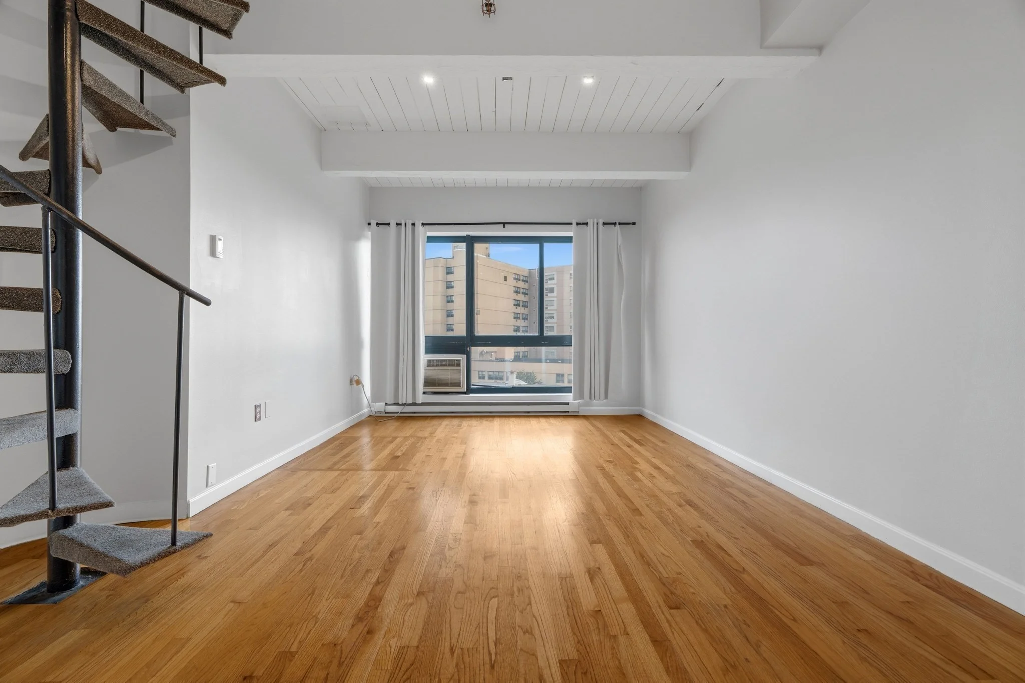 2 bed, 1 bath apartment for rent at 12 Stoneholm St Unit 6-16, Fenway — photo 5 of 24