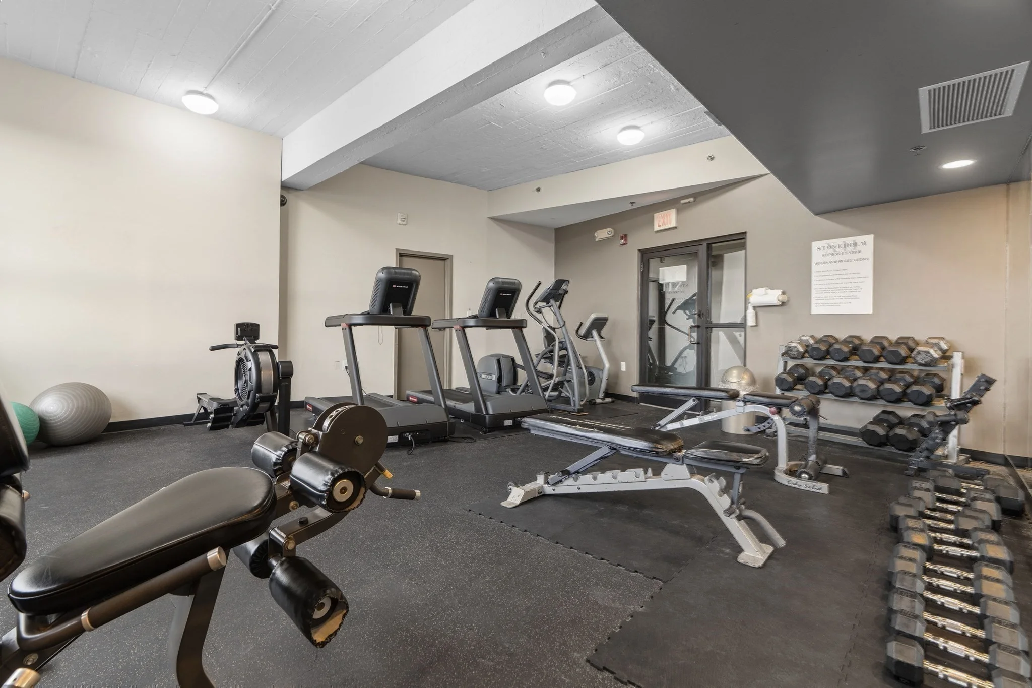 2 bed, 1 bath apartment for rent at 12 Stoneholm St Unit 6-16, Fenway — photo 16 of 24