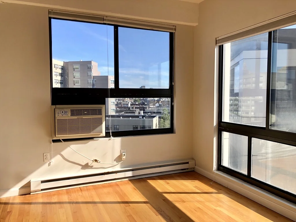 2 bed, 1 bath apartment for rent at 12 Stoneholm St Unit 616, Fenway — photo 7 of 17