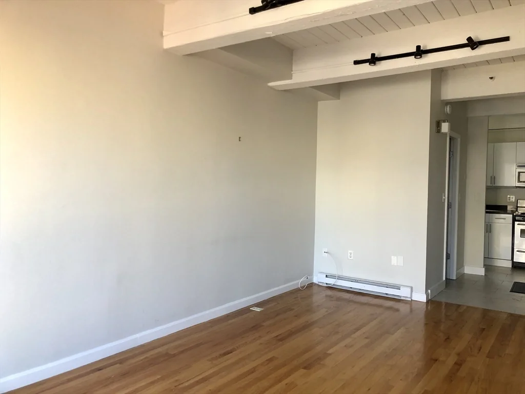 2 bed, 1 bath apartment for rent at 12 Stoneholm St Unit 616, Fenway — photo 4 of 17