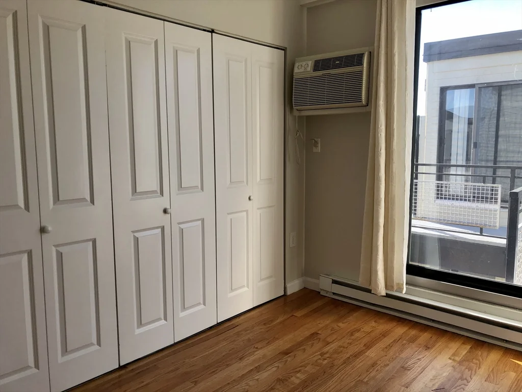 2 bed, 1 bath apartment for rent at 12 Stoneholm St Unit 616, Fenway — photo 9 of 17