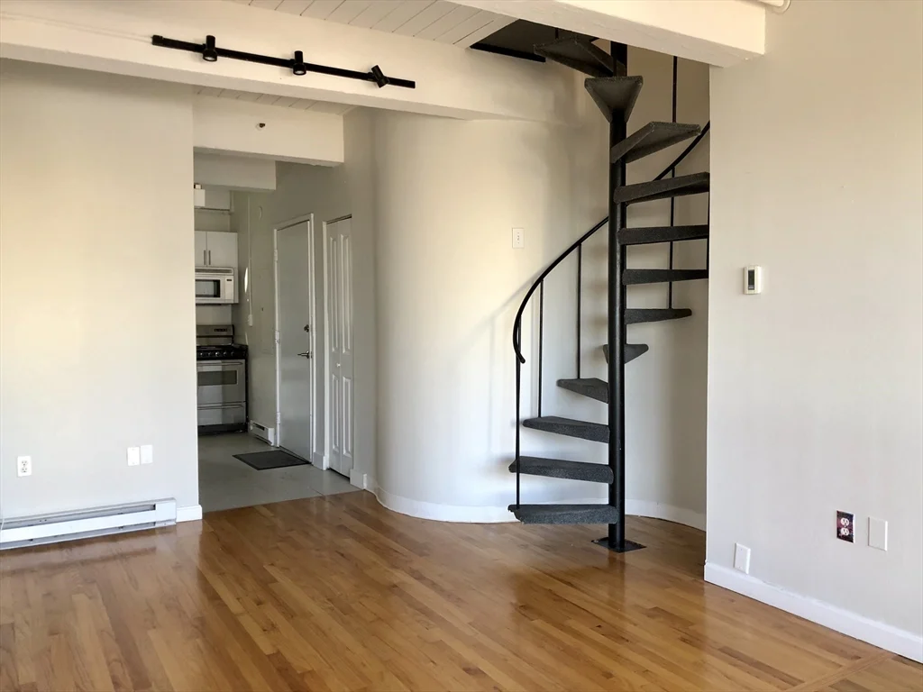 2 bed, 1 bath apartment for rent at 12 Stoneholm St Unit 616, Fenway — photo 6 of 17