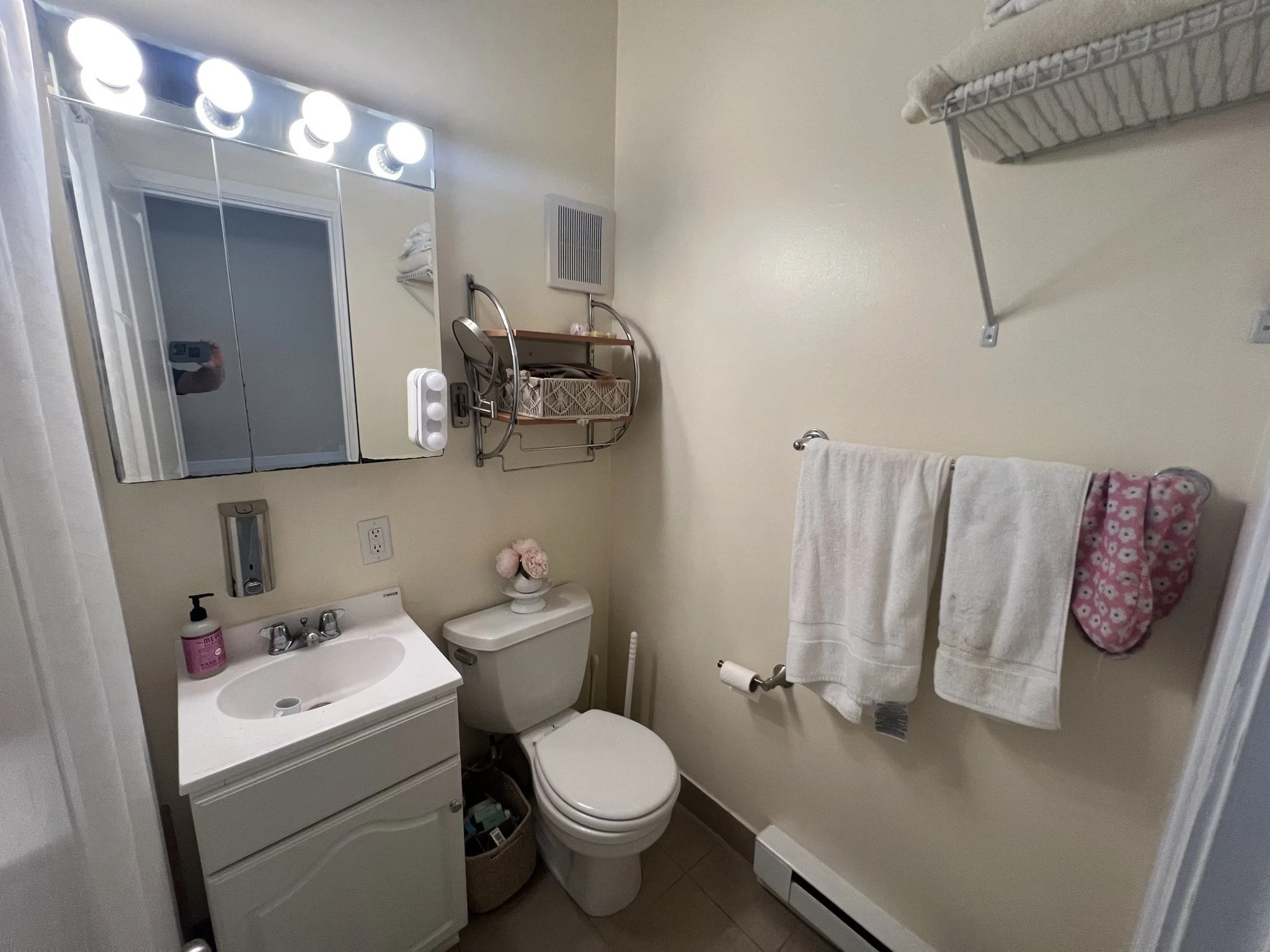 2 bed, 1.5 bath apartment for rent at 12 Stoneholm St Unit 617, Fenway — photo 12 of 19