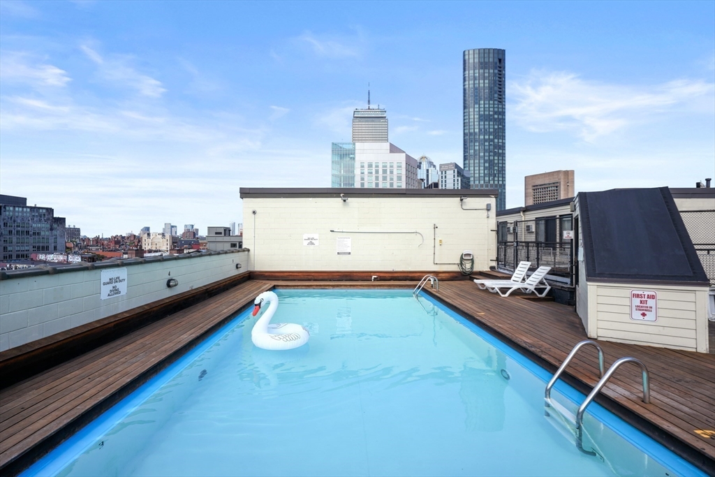 2 bed, 1 bath apartment for rent at 12 Stoneholm St Unit 621, Fenway — photo 16 of 18