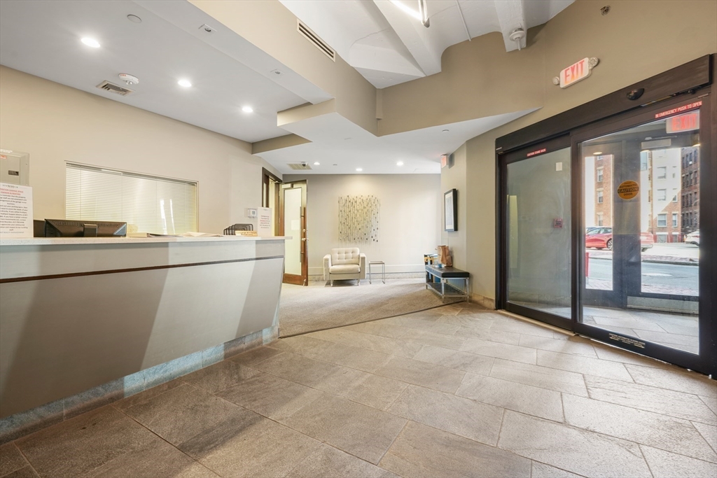 2 bed, 1 bath apartment for rent at 12 Stoneholm St Unit 621, Fenway — photo 14 of 18