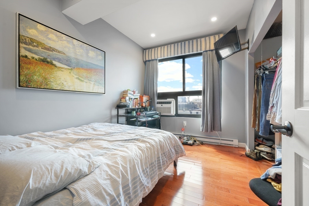 2 bed, 1 bath apartment for rent at 12 Stoneholm St Unit 621, Fenway — photo 9 of 18
